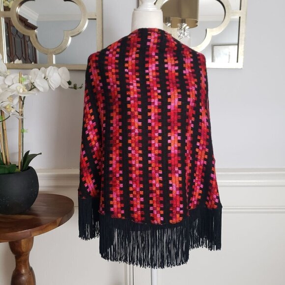Vintage Handwoven Boho Scarf Cape Wrap Vibrant Geometric Pattern & Black Fringe - Picture 5 of 15